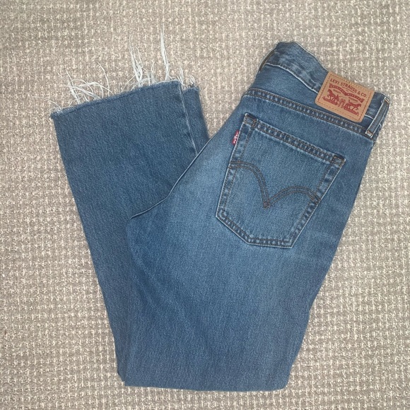 Levi's Denim - Levi’s women’s 28 ankle jeans crop cropped raw hem straight leg